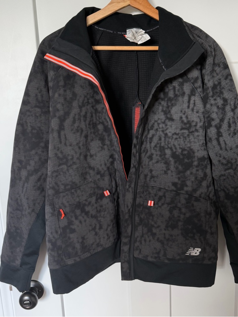 New Balance Women’s Reflective Impact Run Jacket XL NYC Marathon NWOT